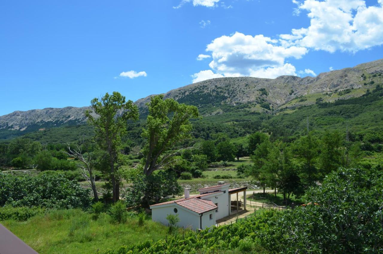 Villa Manuela Draga Bašćanska Exteriör bild
